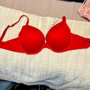 🤑VS PINK wear everywhere push up 38C red bra